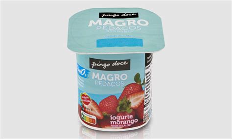 Iogurte Magro Pedaços de Morango Pingo Doce 125 g Produtos Pingo Doce