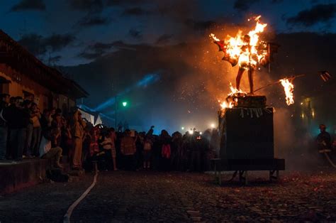 The Tradition Of Burning The Devil” In Guatemala The Mixed Culture