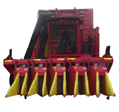 Self-propelled Cotton Picking Machine | Harvester Machines Supplier