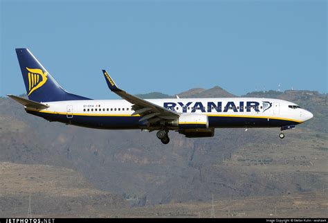 EI EKA Boeing 737 8AS Ryanair Stefan Kuhn JetPhotos