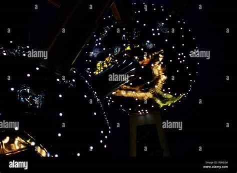 the Atomium at night, Brussels, Belgium, 01/09/2007 Stock Photo - Alamy