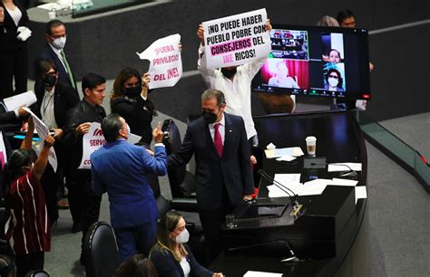 La Jornada Acusan Partidos Al INE De Asumir Atribuciones Del Legislativo