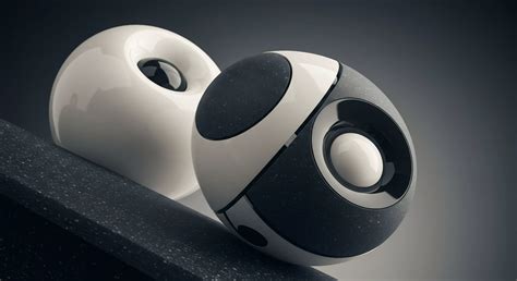 What Decentralized Data Storage and Sharing Protocols Can Mitigate the