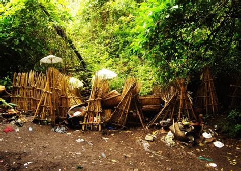 Bikin Bulu Kuduk Berdiri Ini 3 Fakta Seram Dari Desa Trunyan Bali