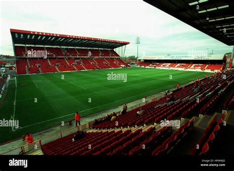 The Valley Stadium Charlton Athletic Fc 09 November 1998 Stock Photo