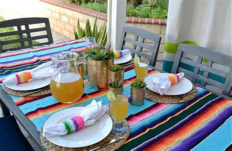 7 Cinco De Mayo Tablescapes Ideas For Mexican Fiesta Vibes