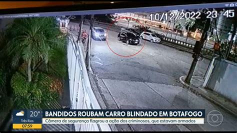 V Deo Bandidos Roubam Carro Blindado Na Zona Sul Do Rio E Pedem At