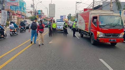 Driver Ojol Meninggal Dunia Usai Terlibat Kecelakaan Di Setiabudi