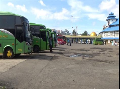 Bus Dan Angkutan Umum Tunggu Penyesuaian Tarif Pasca Kenaikan Harga Bbm