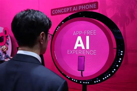 Mwc 24 Deutsche Telekom Presenta El Ai Phone El Smartphone Con