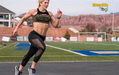 Brooke Ence Workout Routine And Diet Plan - Health Yogi