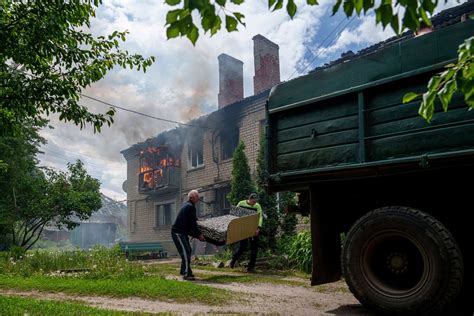 Krieg In Der Ukraine Schwere K Mpfe Im Nordosten Der Ukraine