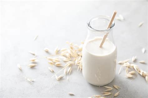 Leche De Avena Deliciosa Y Saludable Bebida Vegetariana Alternativa A