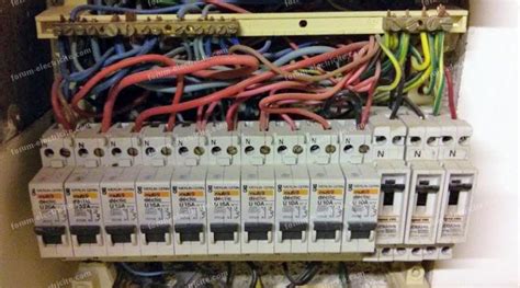 Rajouter Un Disjoncteur Dans Un Tableau Electrique Maison Travaux