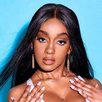 Watch Free Porn Video Of Busty Lily Starfire Blowing Her Doctor Brad Newman