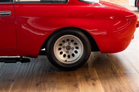 Alfa Romeo GTA Red 10 Richmonds