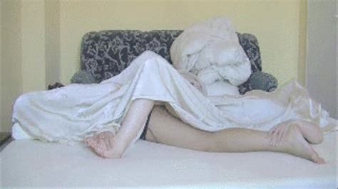 Ff Lkmw MISTRESS WERONIKA AND LADY KRYSIA FREAKY POSITIONS LESBIAN FAKE SEX HD 1920x1080