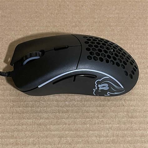 Glorious Model D Matte Black Gaming Mouse Jawa