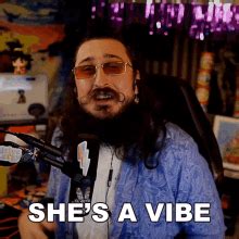 Shes A Vibe Godku GIF - Shes A Vibe Godku I Vibe To Her - Discover ...