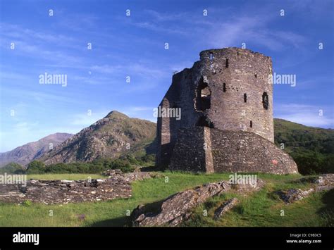 Dolbadarn castell hi-res stock photography and images - Alamy