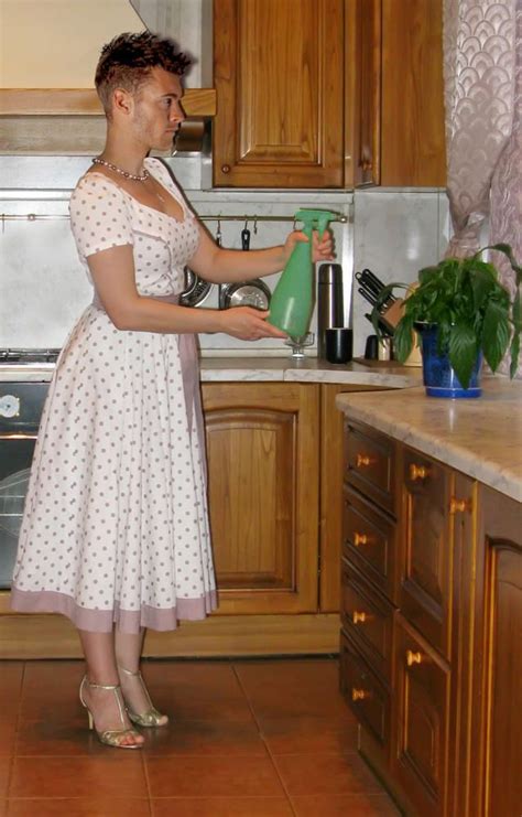 How To Wear Girl Clothes As A Guy at Gidget Byrd blog