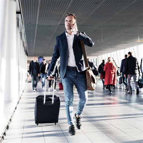 Pasajeros En Tránsito Aeropuerto Internacional Juan Santamaría