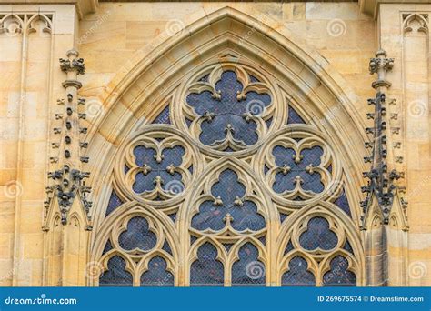 Einzelheiten Der Fassade Der Gotisch Katholischen Kathedrale Von St