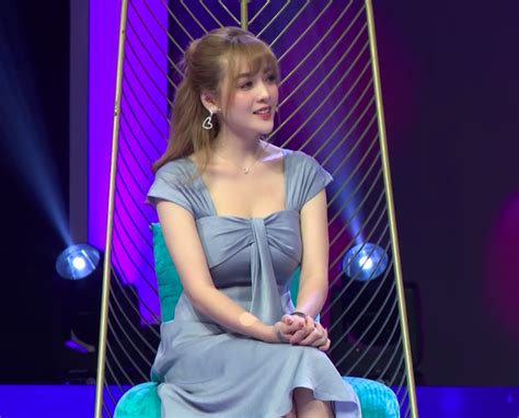 Nghi V N N Ch Nh Show H N H M Hot Boy Tr N Nh M T Ch I B C M T L N L O