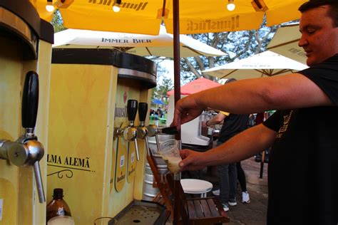 Festival De Cerveja Artesanal Agita Dois Irm Os Neste Domingo Regi O