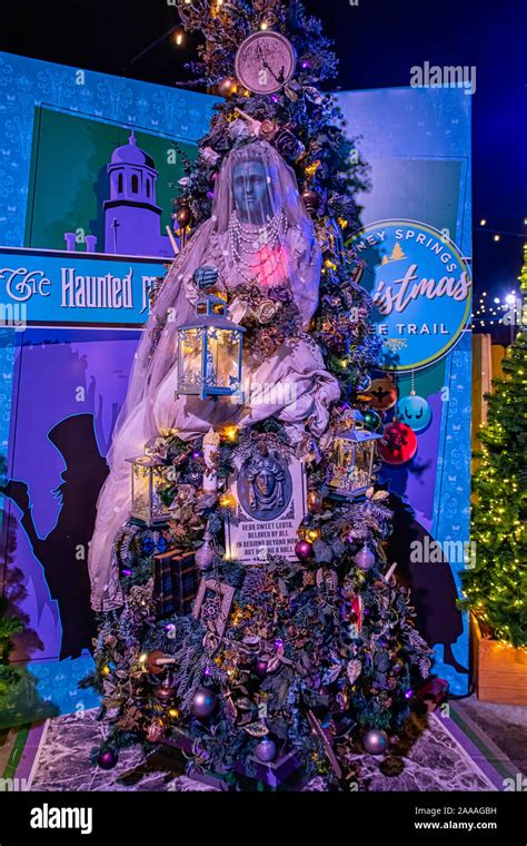 The Haunted Mansion Themed Christmas Tree On The Disney Christmas Tree