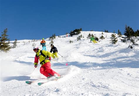 Freeride & Freestyle ski Camp-style courses from age 9 - esf La Clusaz