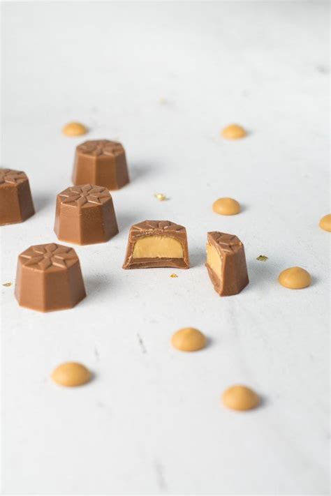 Fyldte Chokolader Med Karamel Ganache Artofit