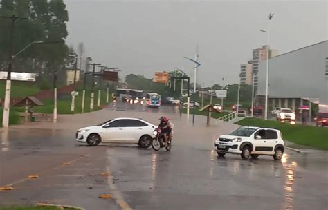 Chuva Forte Provoca Pontos De Alagamentos Em Rio Branco Nesta Quarta