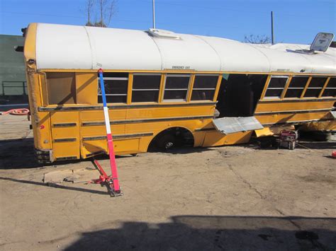 School Bus Extrication-Sidewall Egress - Absolute Rescue