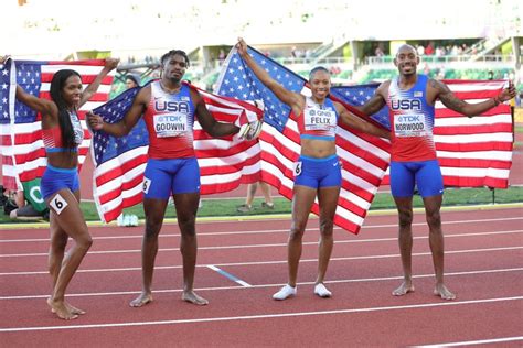 Team Usa Takes Third Place In 4x400 Meter Mixed Relay Final