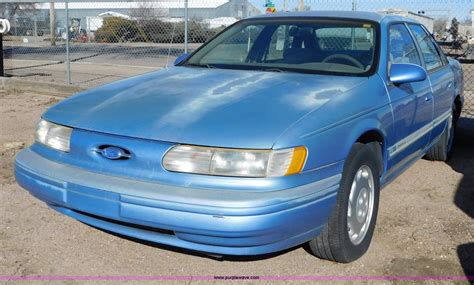 1995 Ford Taurus Gl In Garden City Ks Item J6829 Sold Purple Wave