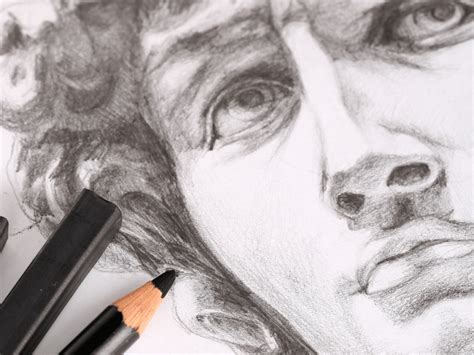 The Best Charcoal Pencils: A Review