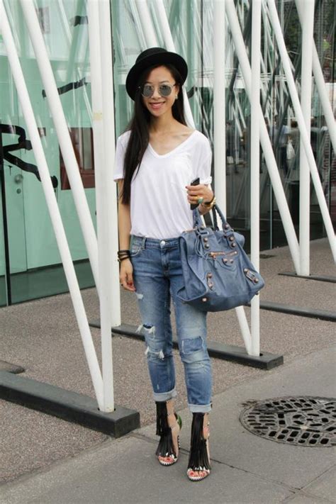 White T-Shirt Outfit Ideas: 7 Looks to Copy Now | Glamour