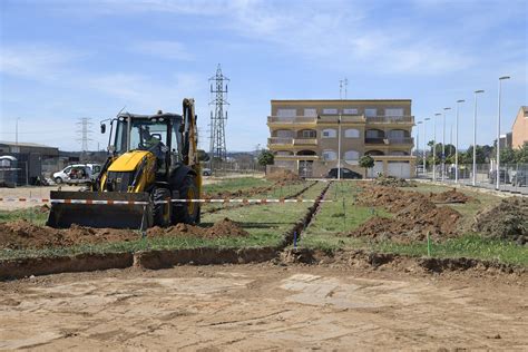 Urbanisme Inicia Les Obres De La Nova Zona Verda De Metres A Paiporta