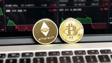 crypto derivatives   managing risk  institutions hedge