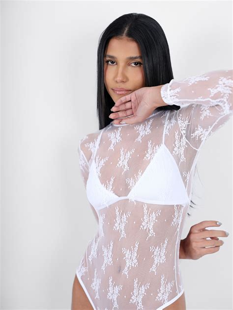 Ana Mayer Fashion Lingerie Enalteça a mulher incrível que você é