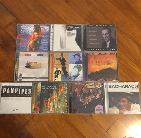 Assorted Cd Astrud Giberton Bing Crosby James Bond The Drifters