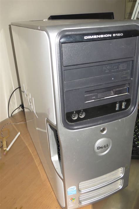 Dell dimension 5150. Монитор и клавиатура в комплекте