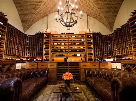 Luxurious Wine Cellar Design | Arie Abekasis