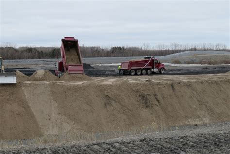 Lower Fox River PCB Sediment Remediation Project Success Stories BU