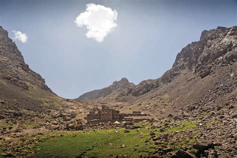 Taghia, Morocco: A Rock Climber's Paradise You Won't Find in Guidebooks