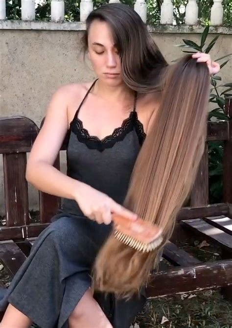 Video Begums Bench Long Hair Styles Thick Hair Styles Playing