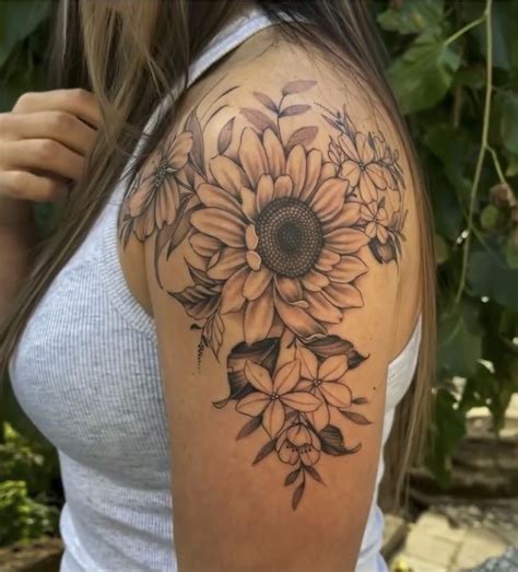 Pin By Milly🤍 On Salvamentos Rápidos Sunflower Tattoo Sunflower