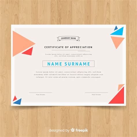 Free Vector Creative Certificate Template Concept