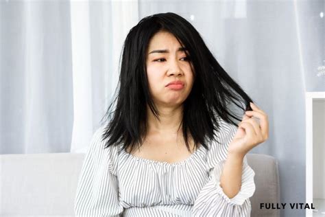 Effective Ways To Repair And Prevent Brittle Hair Damage | FullyVital